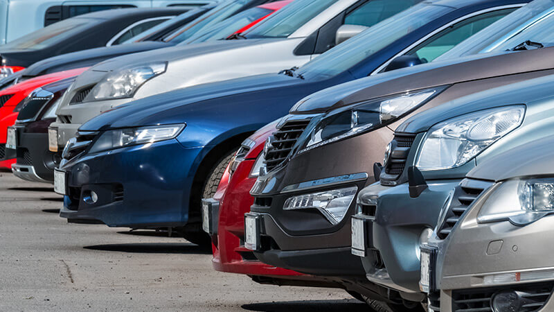 Cars parked at Park'N Fly Self Park